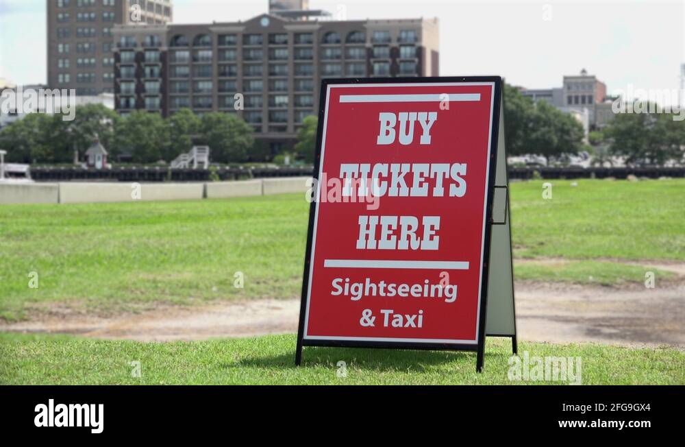 Boat sightseeing Stock Videos & Footage - HD and 4K Video Clips - Alamy
