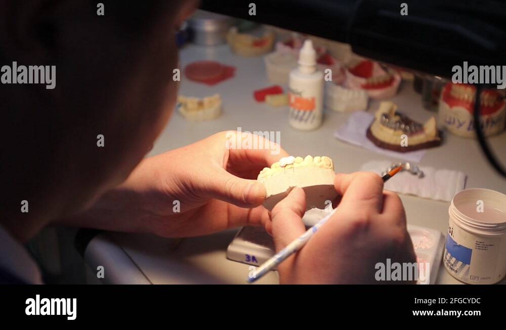 Dental clinic logo Stock Videos & Footage HD and 4K Video Clips Alamy