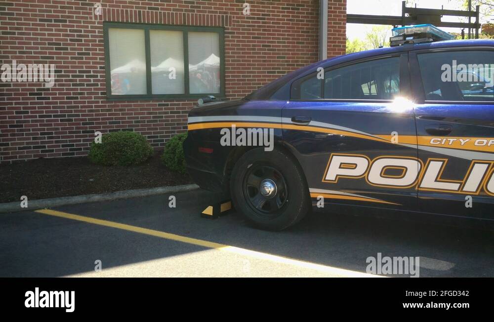 Police station vehicles Stock Videos & Footage HD and 4K Video Clips