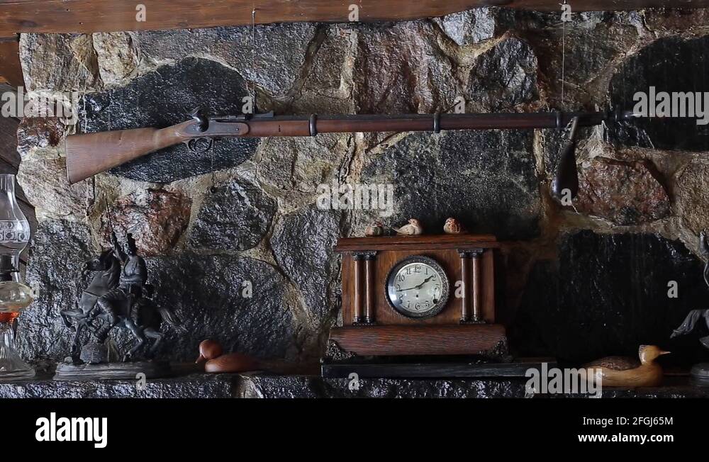 Antique gun Stock Videos & Footage HD and 4K Video Clips Alamy