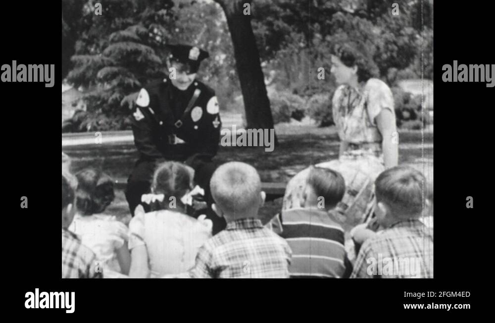 1940's police woman Stock Videos & Footage - HD and 4K Video Clips - Alamy