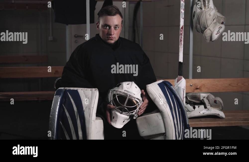 Hockey goalie mask Stock Videos & Footage HD and 4K Video Clips Alamy