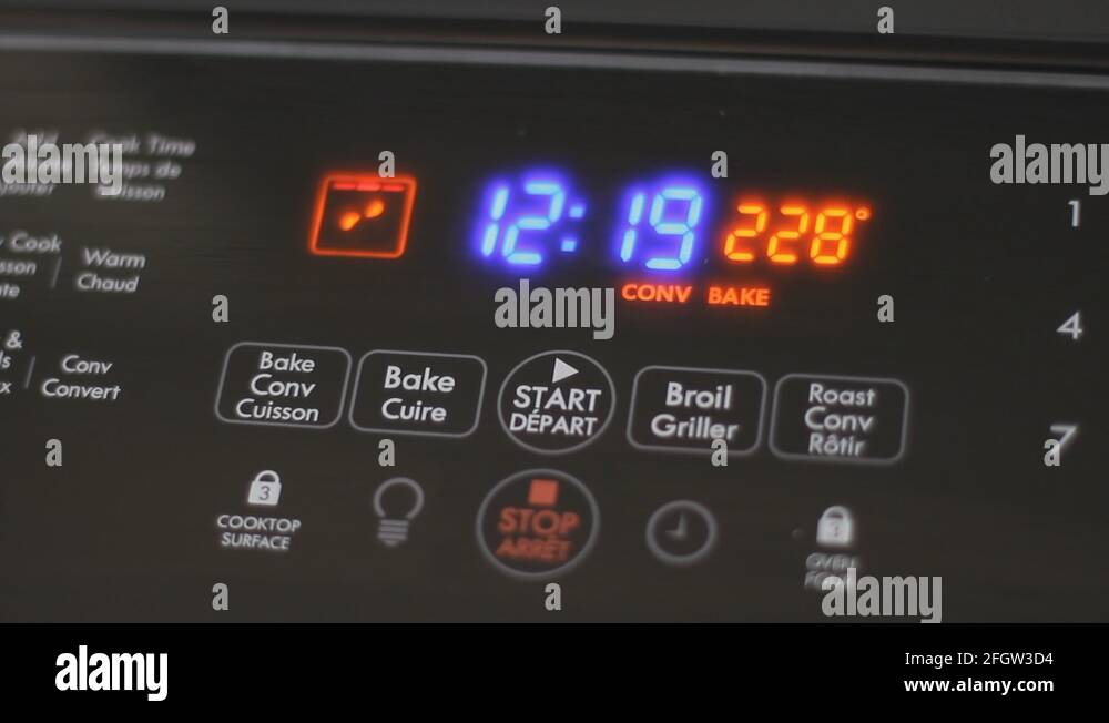Range oven stove Stock Videos & Footage HD and 4K Video Clips Alamy