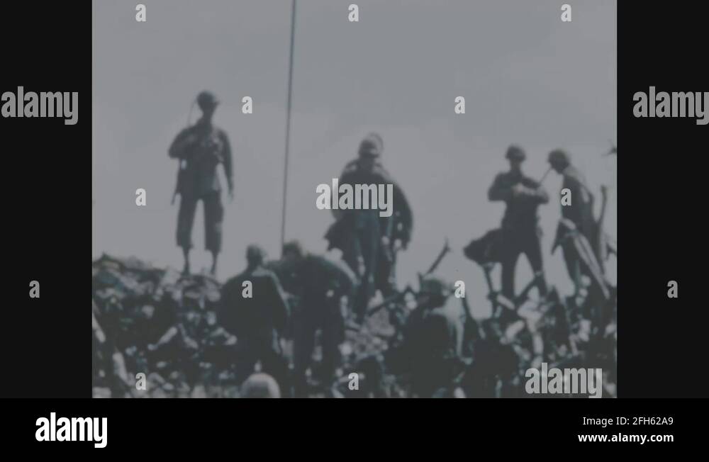 U.S. Marines Raising The Flag At Iwo Jima - 8x10 Inch Historic Black & White Photo Reprint 3 thumbnail image
