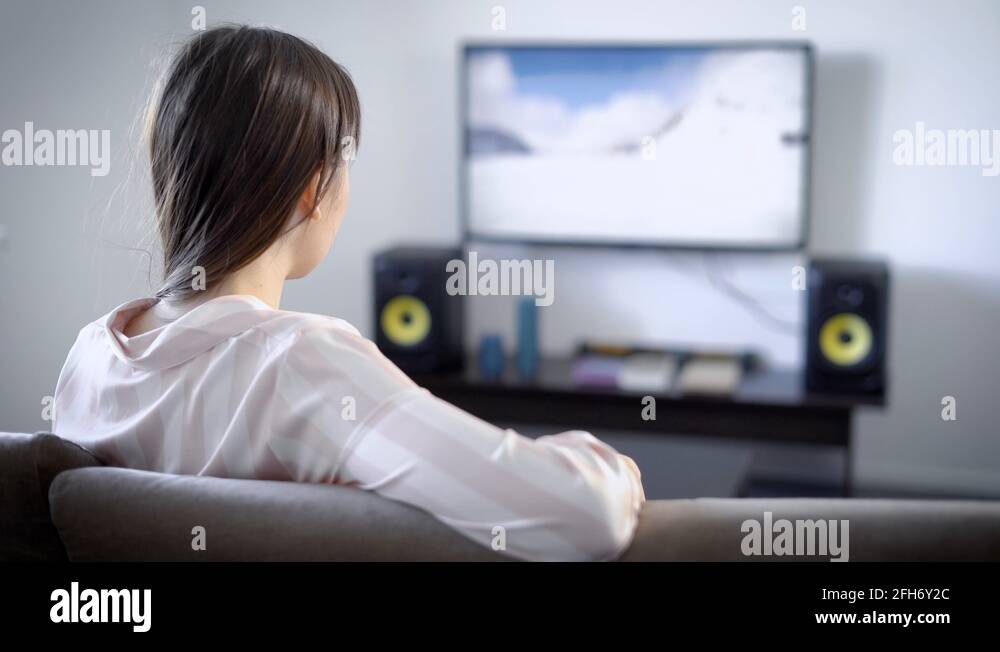 She enjoys watching. Семья у телевизора. She enjoys watching. She enjoys watching. She enjoys watching.