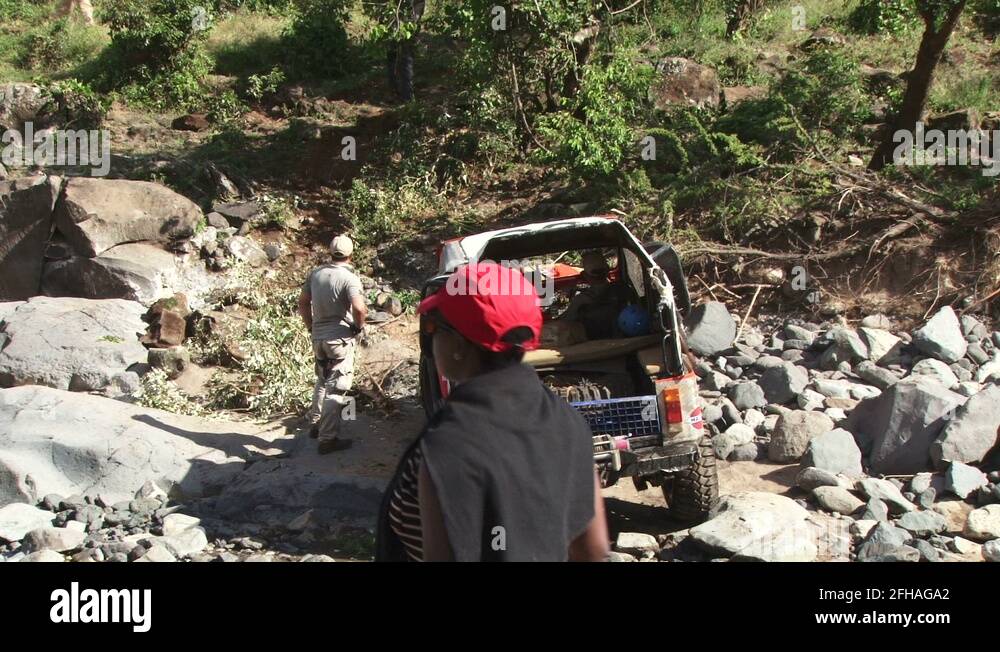 Traction wheel Stock Videos & Footage HD and 4K Video Clips Alamy