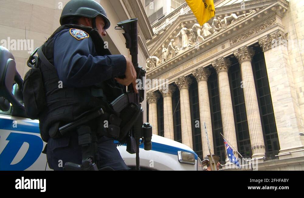 Armed police officer Stock Videos & Footage - HD and 4K Video Clips - Alamy