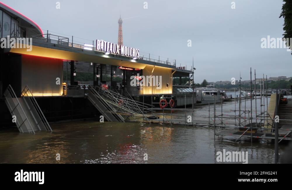 Seine river water levels Stock Videos & Footage HD and 4K Video Clips