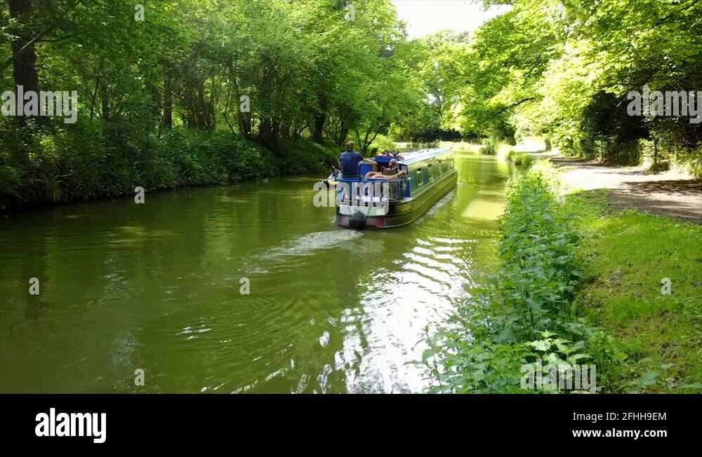 Barge canal uk trip Stock Videos & Footage - HD and 4K Video Clips - Alamy