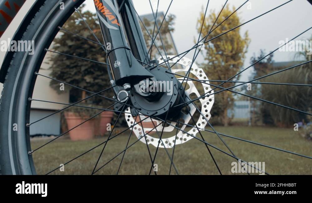 Front_suspension Stock Videos & Footage HD and 4K Video Clips Alamy