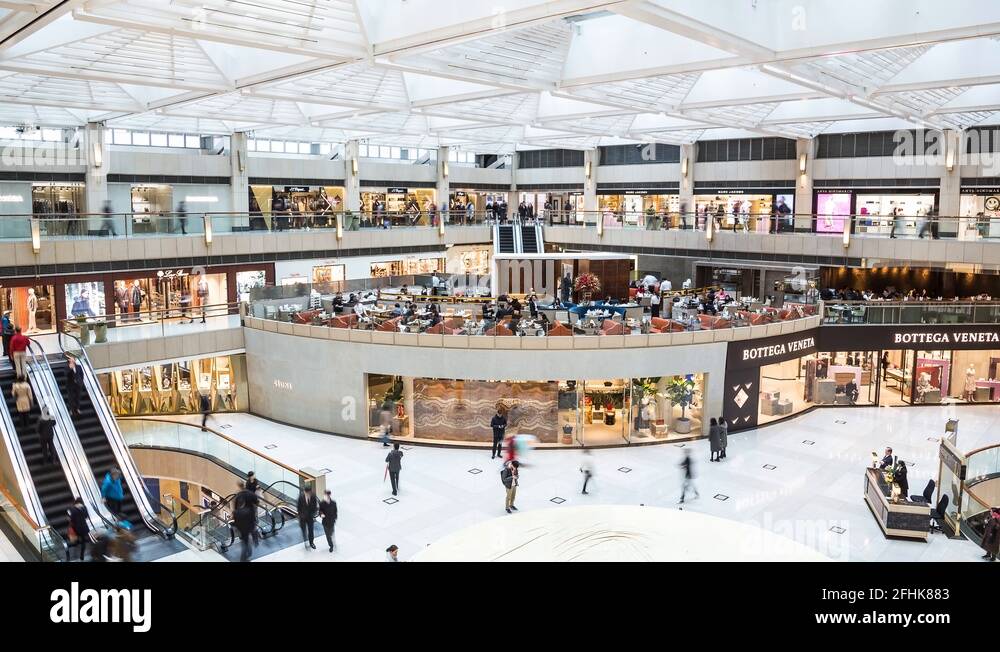 Hong kong landmark mall Stock Videos & Footage HD and 4K Video Clips Alamy