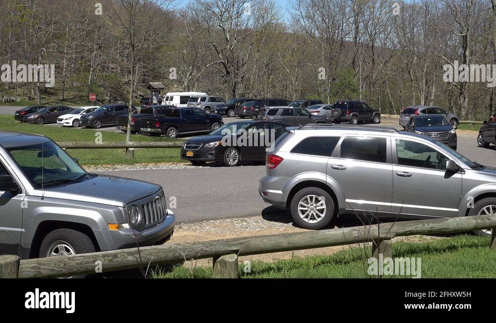 Appalachian Trail Parking Lot Stock Video Footage Alamy