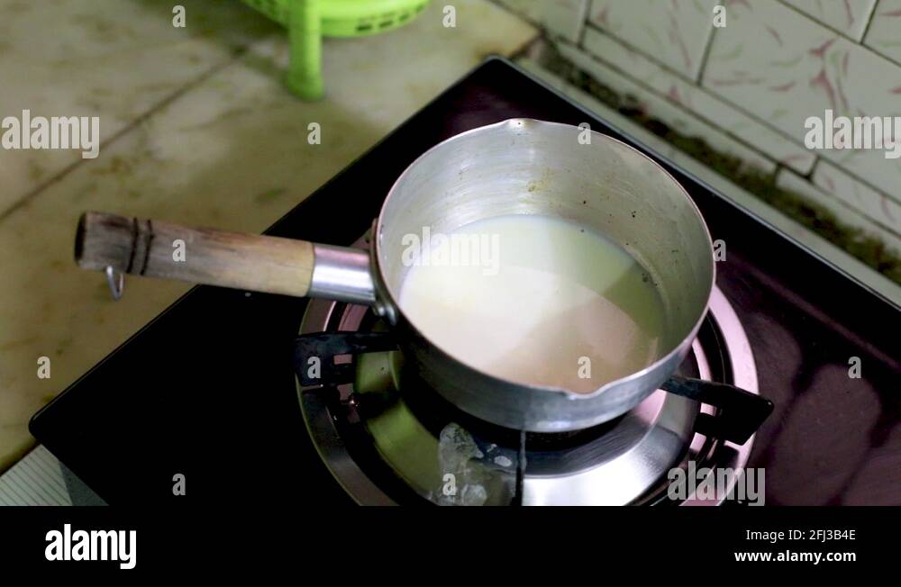 Home made milk tea Stock Videos & Footage - HD and 4K Video Clips - Alamy