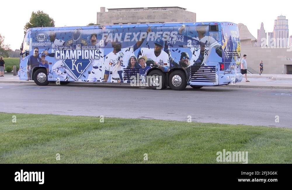 Fan bus Stock Videos & Footage HD and 4K Video Clips Alamy