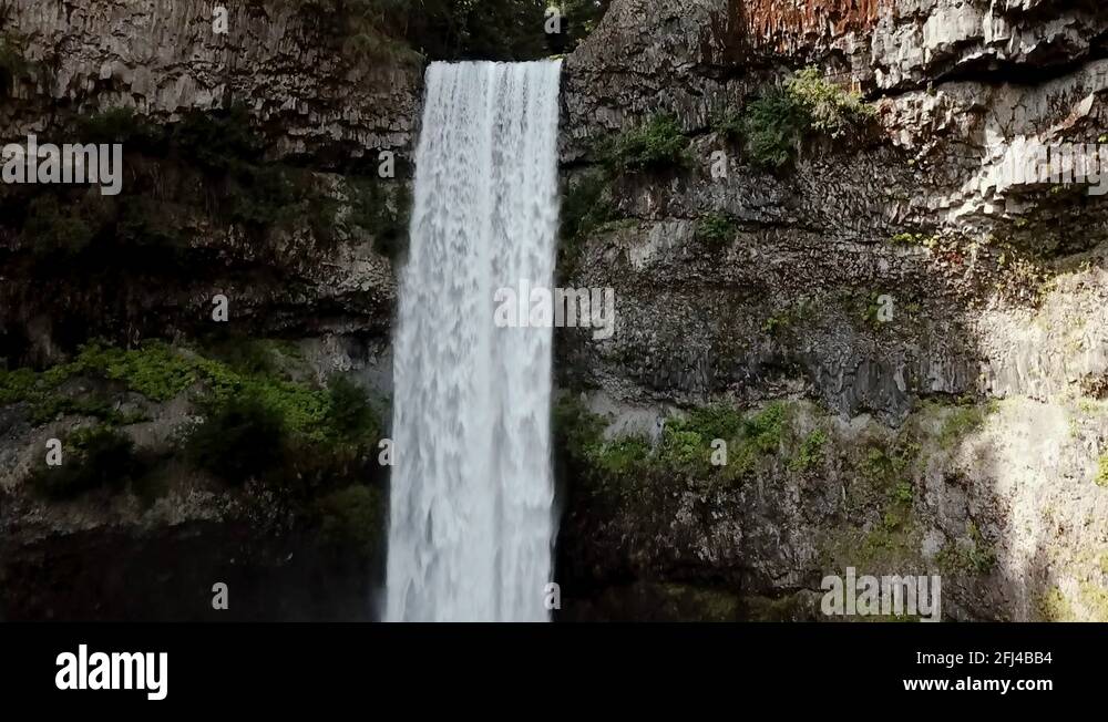 Brandywine falls pro Stock Videos & Footage HD and 4K Video Clips Alamy