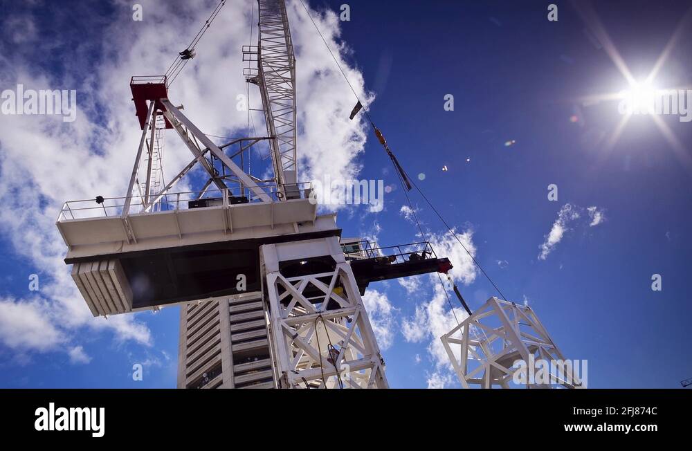 Mobile crane unit Stock Videos & Footage HD and 4K Video Clips Alamy