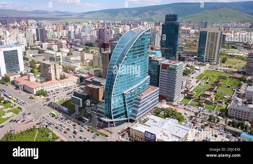 Монголия столица улан батор достопримечательности. Столица монголии 2022. Монголия улан батор центр. Улан батор столица. Монголия столица улан батор достопримечательности.