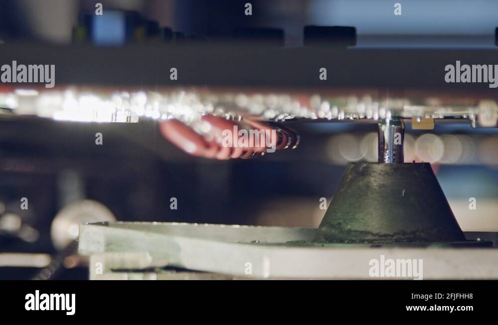 selective wave soldering process during a circuit board manufacturing