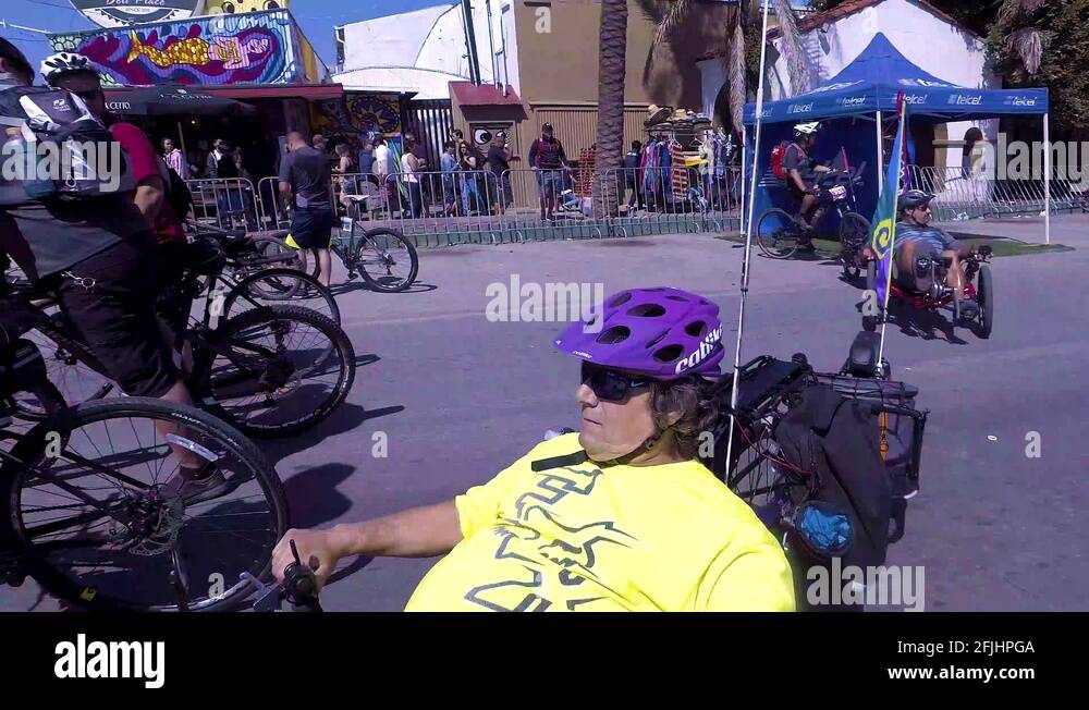 Lean back Stock Videos & Footage HD and 4K Video Clips Alamy