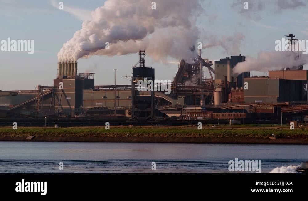 Boat smoke stacks Stock Videos & Footage HD and 4K Video Clips Alamy