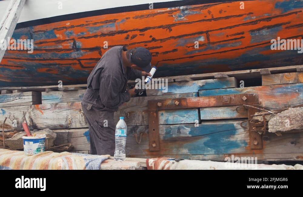 Boat hull damage Stock Videos & Footage HD and 4K Video Clips Alamy