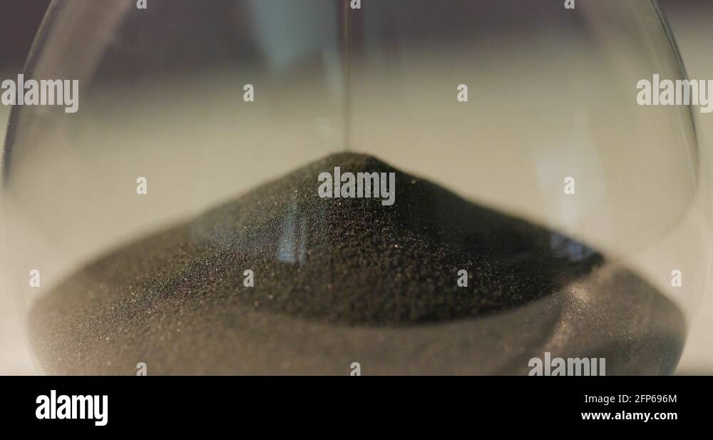 Falling sand Stock Videos & Footage - HD and 4K Video Clips - Alamy
