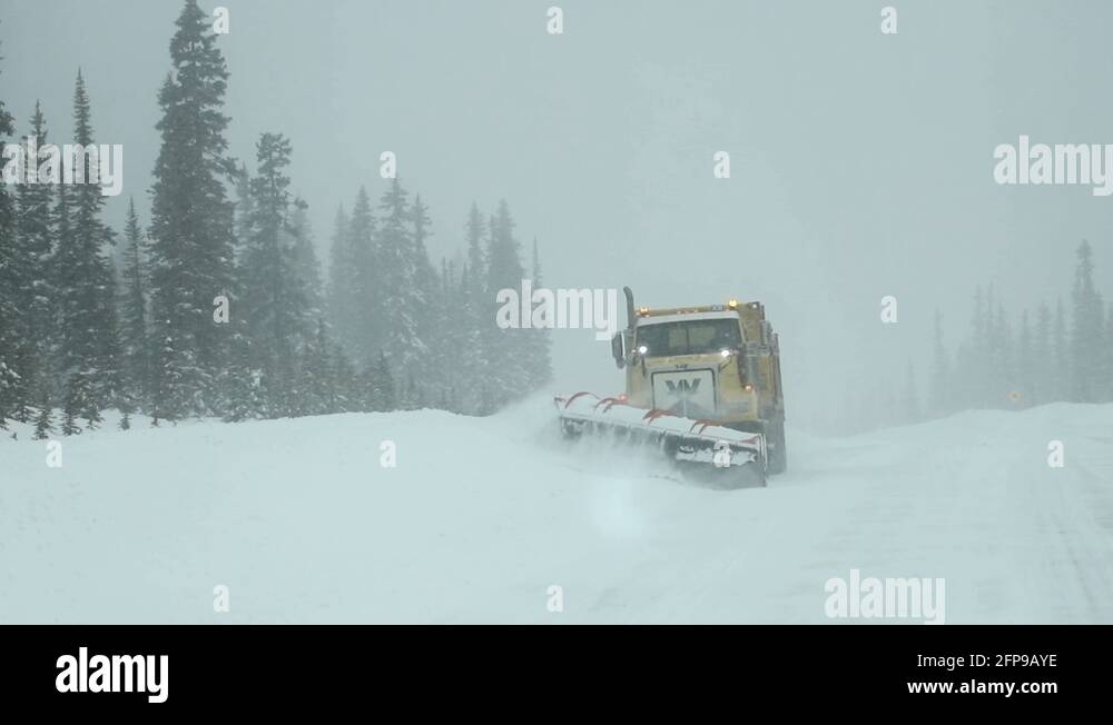 Canadian ice road truck Stock Videos & Footage HD and 4K Video Clips