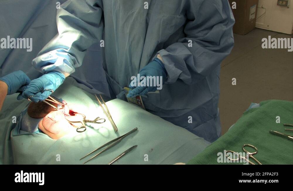 Surgical instruction Stock Videos & Footage - HD and 4K Video Clips - Alamy