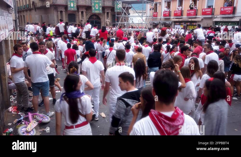 Pamplona bullring sanfermines Stock Videos & Footage - HD and 4K Video ...