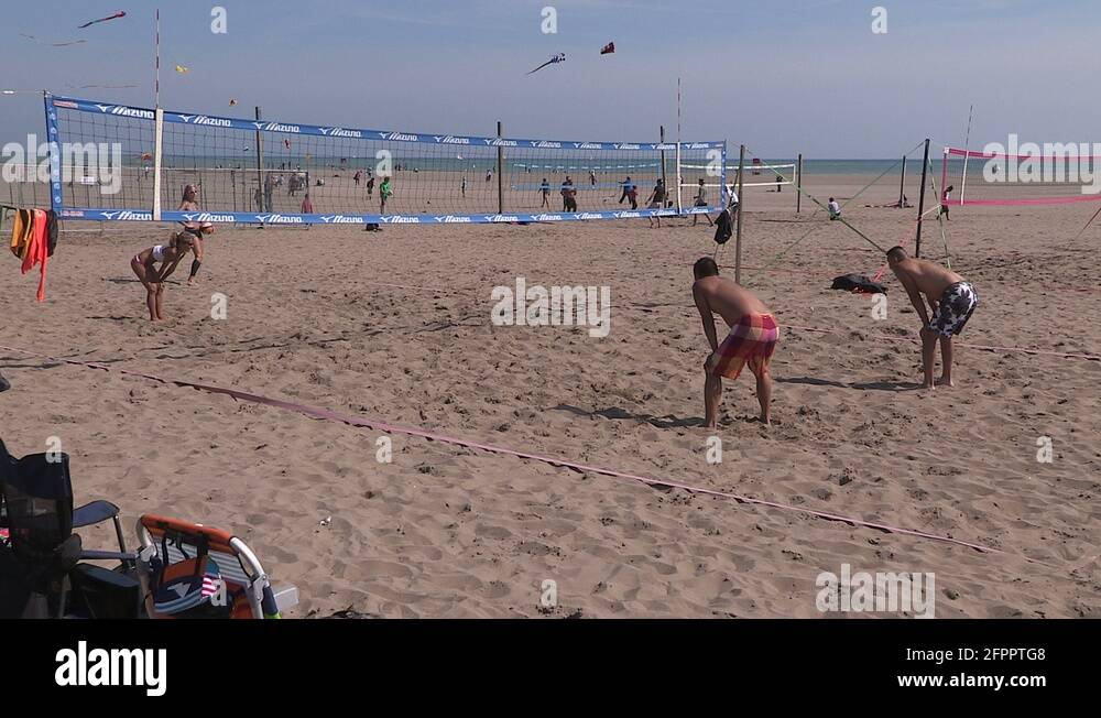 Kite festival and beach volleyball in Toronto Stock Video Footage Alamy