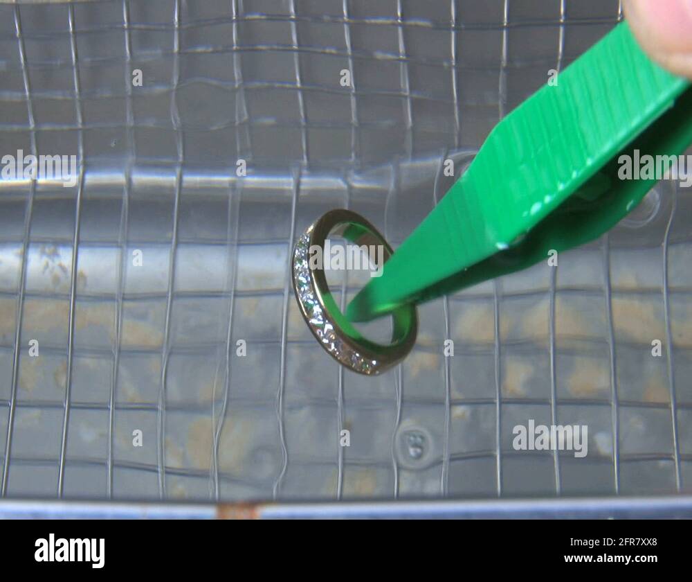 Ultrasonic cleaner Stock Videos & Footage HD and 4K Video Clips Alamy