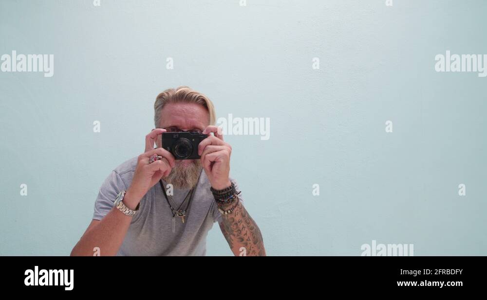 Skull ring Stock Videos & Footage - HD and 4K Video Clips - Alamy