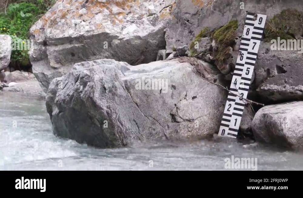 Flood measurement rule gauge Stock Videos & Footage - HD and 4K Video ...