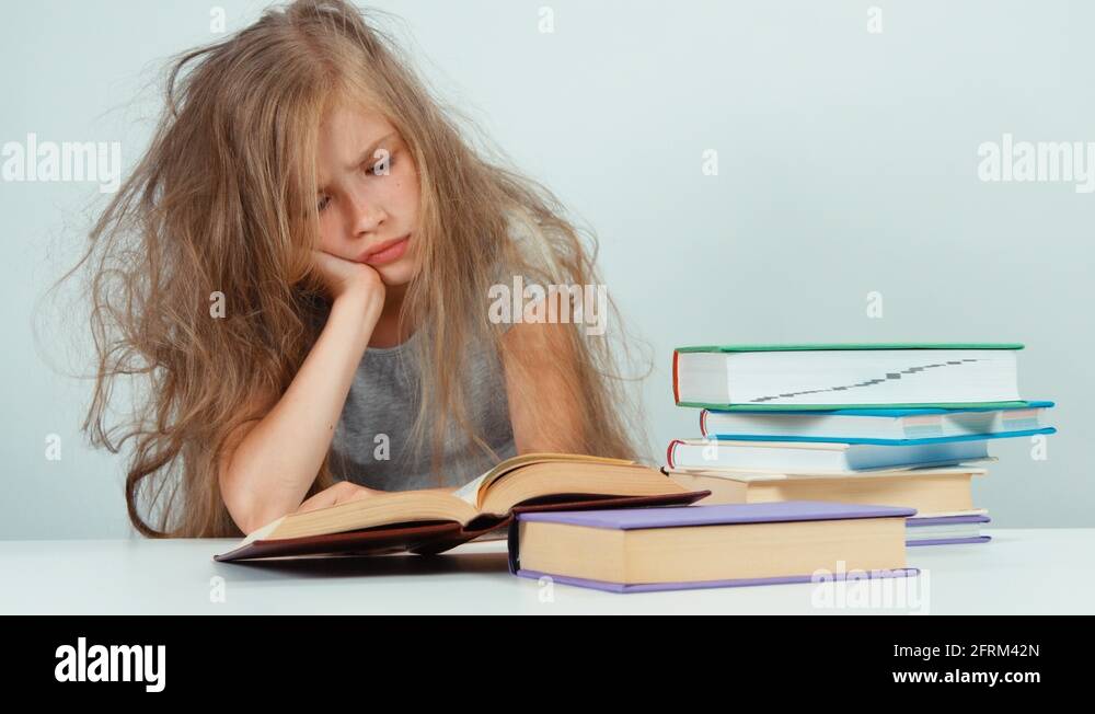 Лия флеминг "дети зимы". Оксана лова. Бесит муж. Муж бесит и раздражает. Студент зевает.