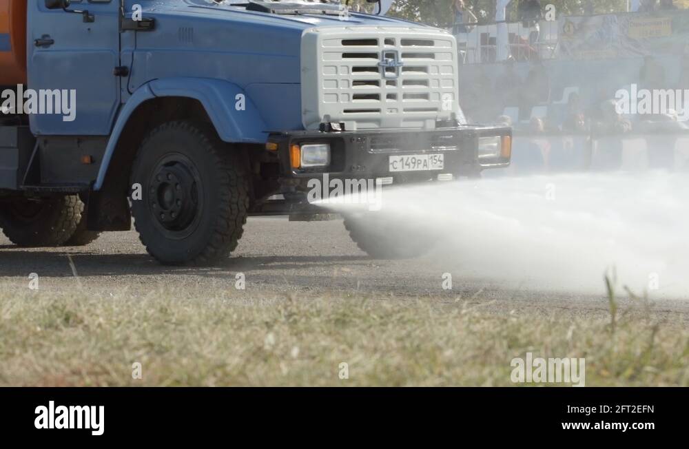 Sprinkler car Stock Videos & Footage HD and 4K Video Clips Alamy