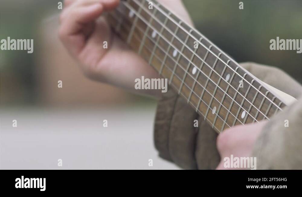 Vibration strings Stock Videos & Footage HD and 4K Video Clips Alamy