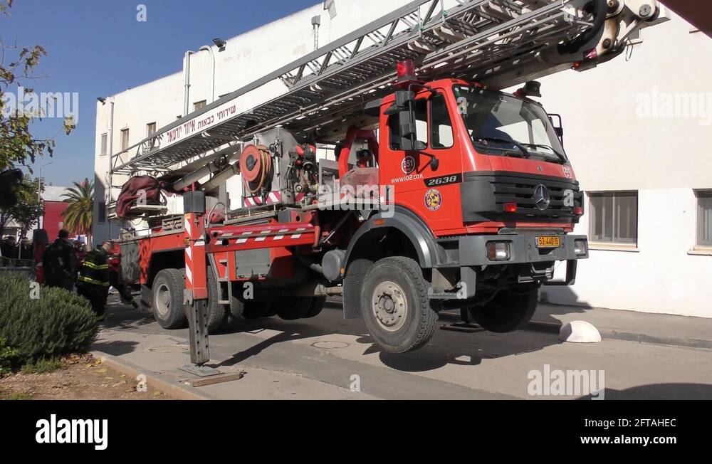 Fire engine crane Stock Videos & Footage - HD and 4K Video Clips - Alamy