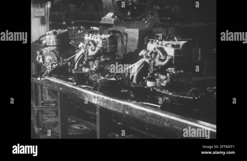 1950s engines Stock Videos & Footage - HD and 4K Video Clips - Alamy