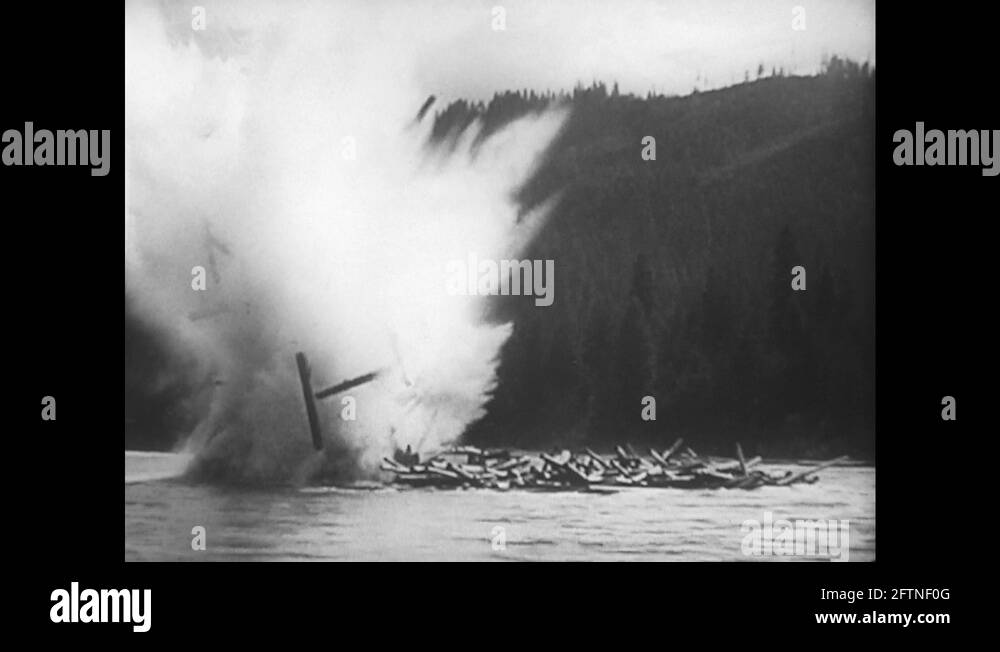 Wood float Stock Videos & Footage HD and 4K Video Clips Alamy