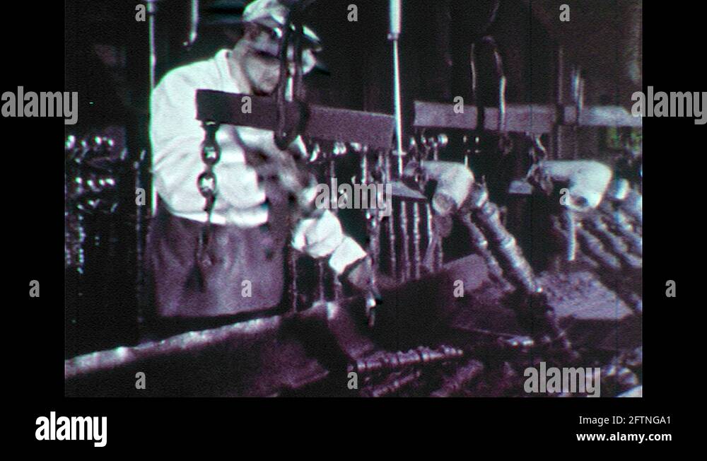 Knock hammer Stock Videos & Footage HD and 4K Video Clips Alamy