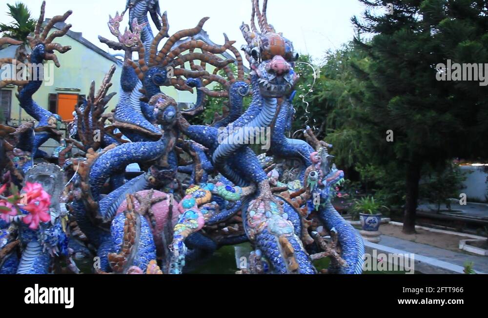 Asian temples Stock Videos & Footage - HD and 4K Video Clips - Alamy