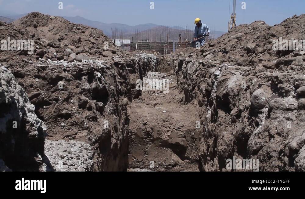 Shoveling dirt Stock Videos & Footage HD and 4K Video Clips Alamy