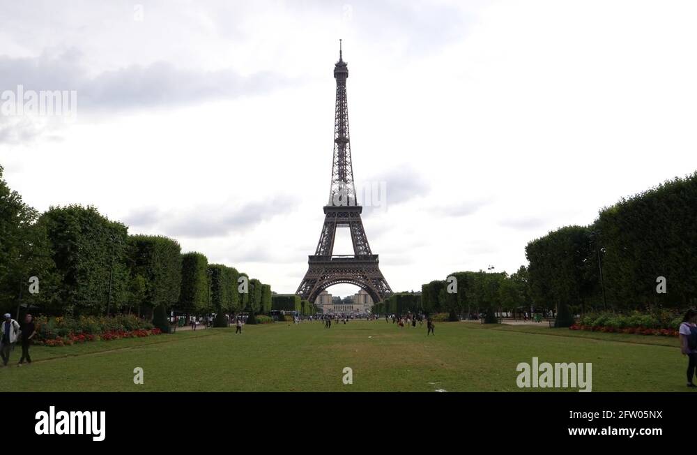 Eiffel Tower, Paris, time lapse, 4k Stock Video Footage Alamy