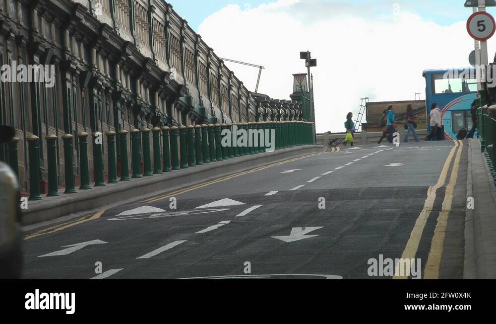 Taxi Cabs At Edinburgh Waverley Train Station Enter Underground Stock