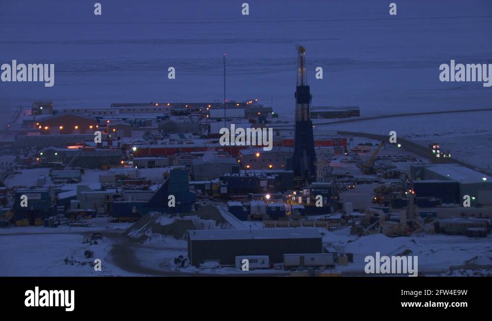 Prudhoe bay, alaska oil drilling Stock Videos & Footage HD and 4K
