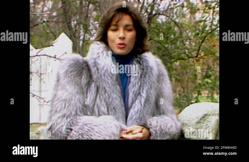 Hollywood interview with Anne Archer Stock Video Footage - Alamy