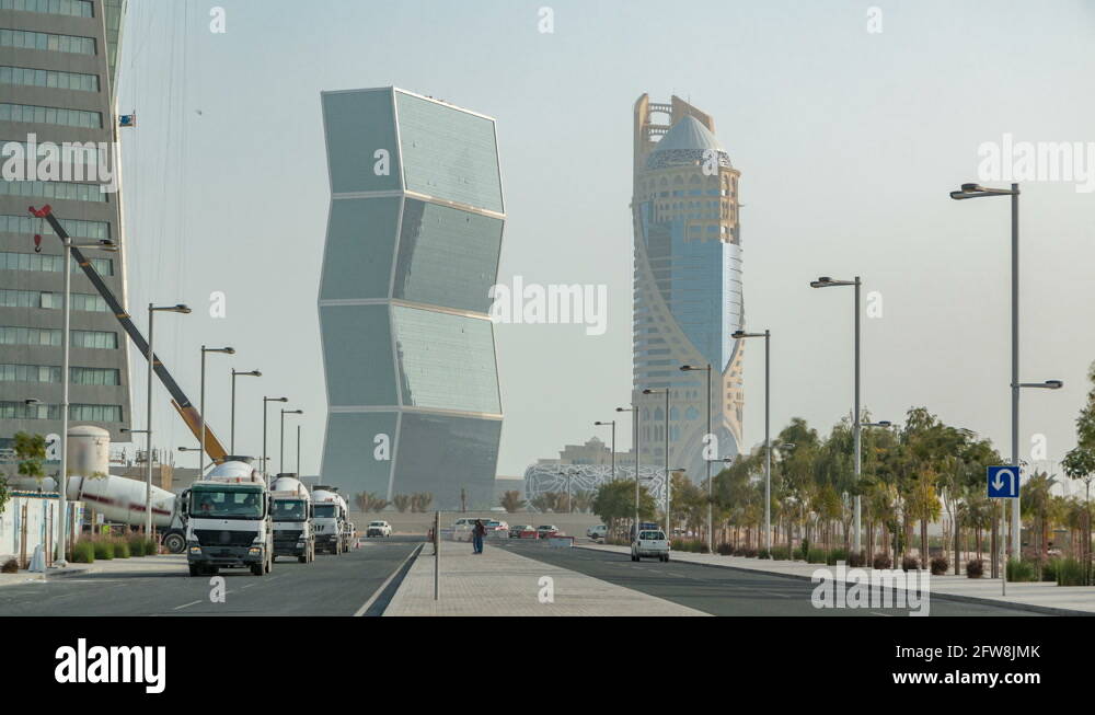 Lagoona mall doha Stock Videos & Footage HD and 4K Video Clips Alamy
