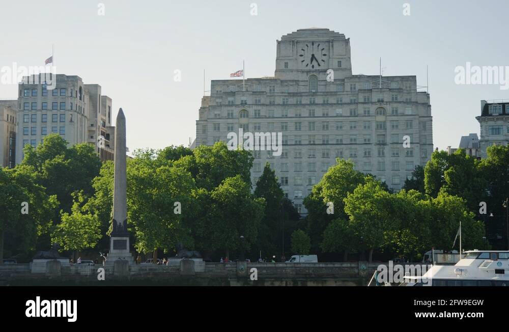 Biggest clock face in uk Stock Videos & Footage HD and 4K Video Clips