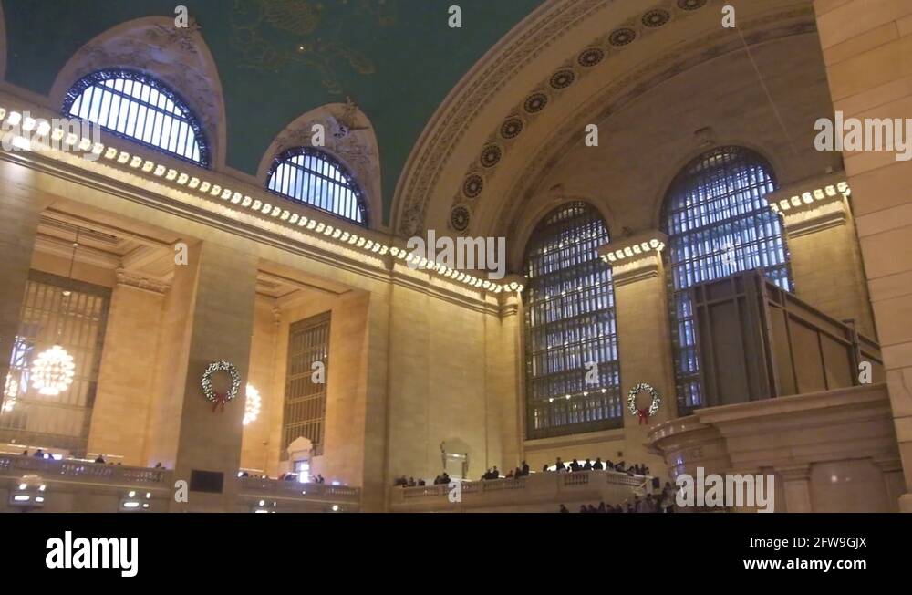 Christmas at grand central station Stock Videos & Footage HD and 4K