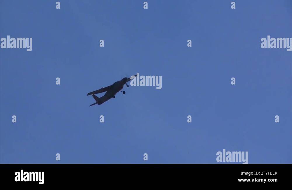 Fixed tricycle landing gear Stock Videos & Footage HD and 4K Video